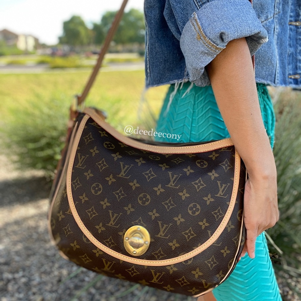 LOUIS VUITTON Shoulder / Crossbody bag
